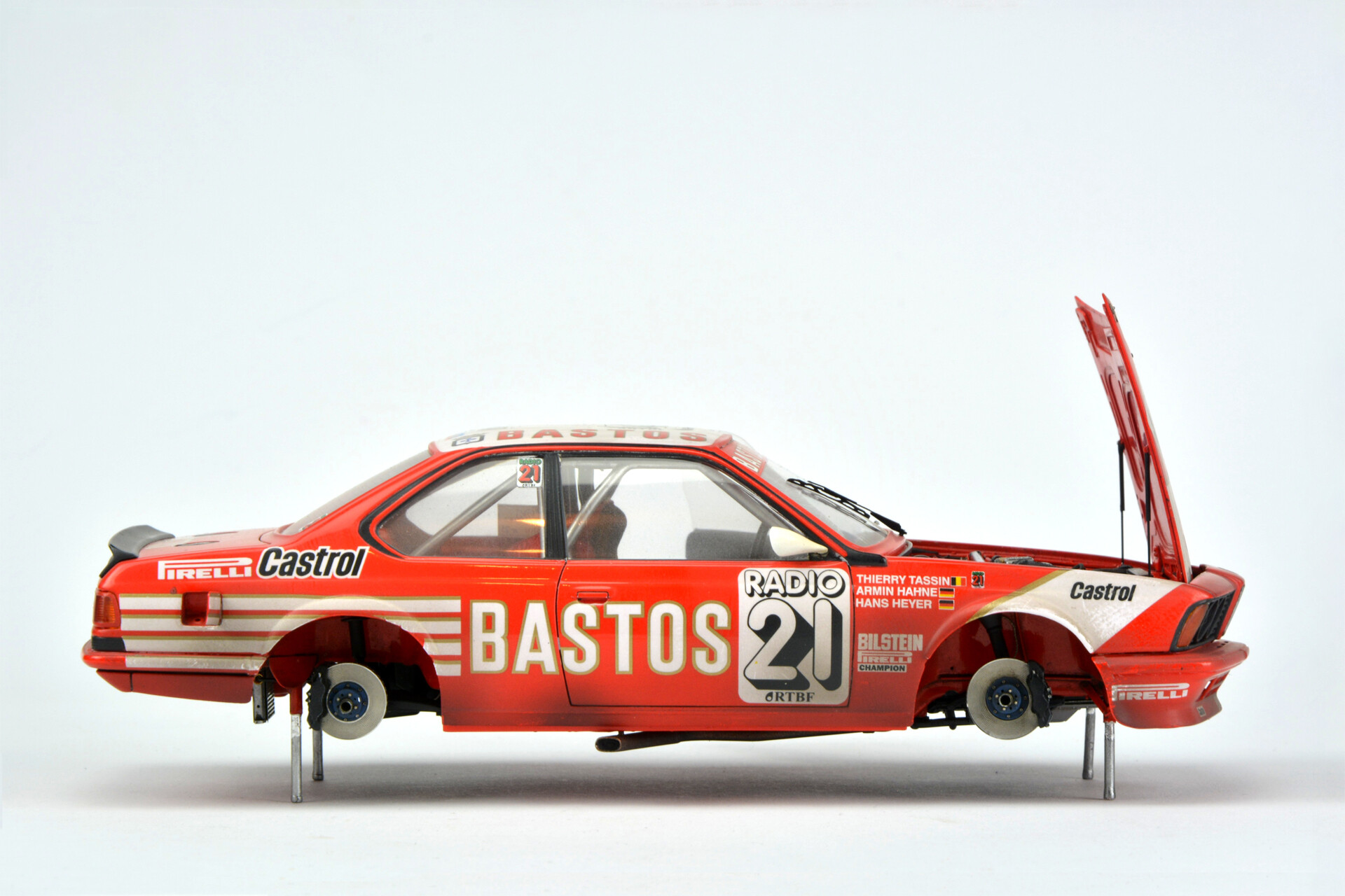 BMW 635CSi Gr.A Racing